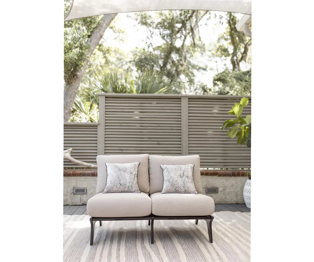 Bg Hartley Love Seat 2